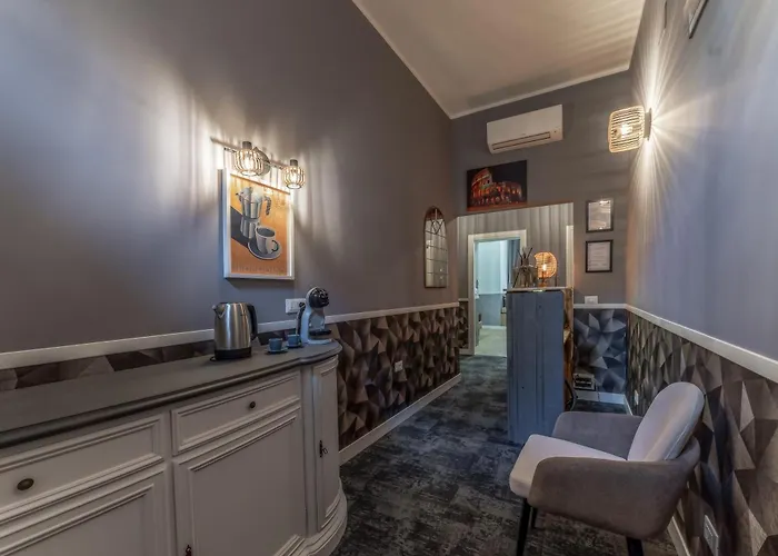 Urban Boutique - Golden Keys Collection Guest house